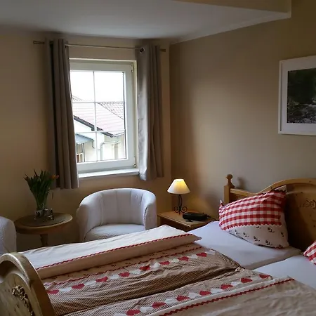 게스트하우스 Garni Haus Sonneneck